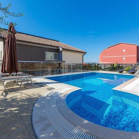 קריקווניצה Apartments Livaja מראה חיצוני תמונה